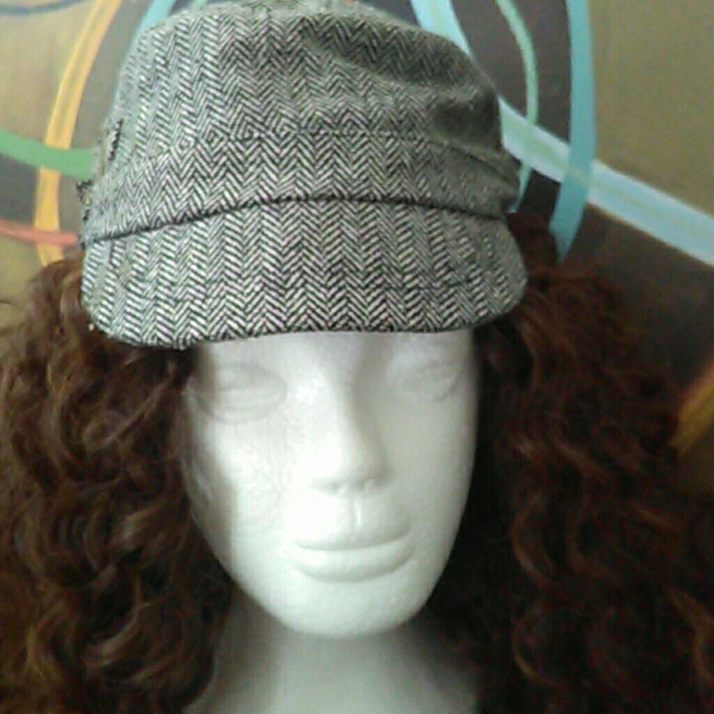 Cute hat Nwot